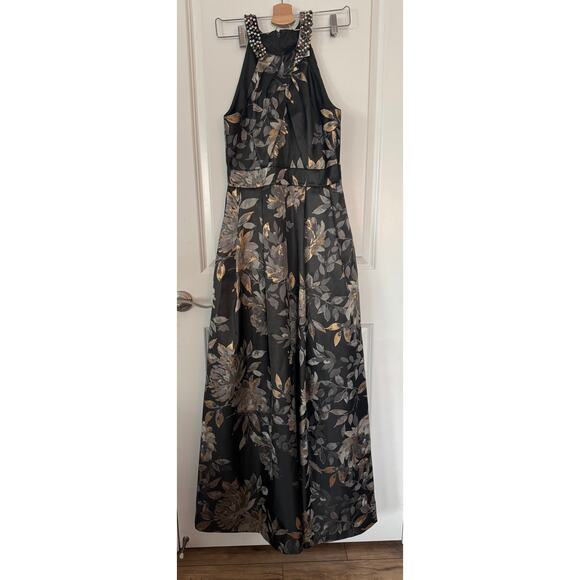 Like New Eliza J Full Length Ballgown-Size 6 - Picture 3 of 5